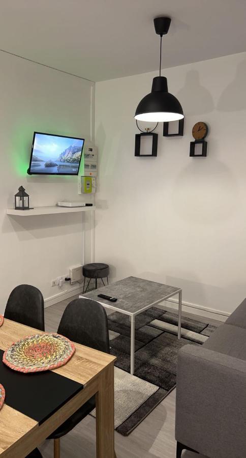 Appartement Moderne Refait A Neuf Proximite Centre Ville Et Plage Coudekerque-Branche Buitenkant foto