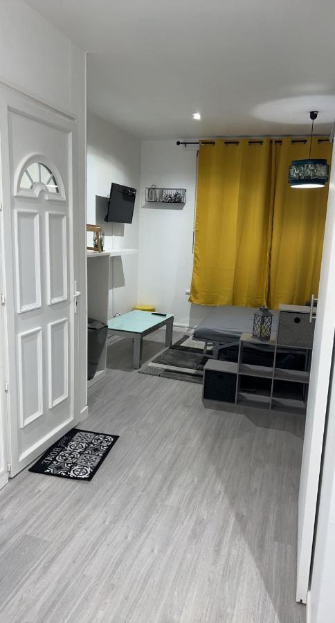 Appartement Moderne Refait A Neuf Proximite Centre Ville Et Plage Coudekerque-Branche Buitenkant foto